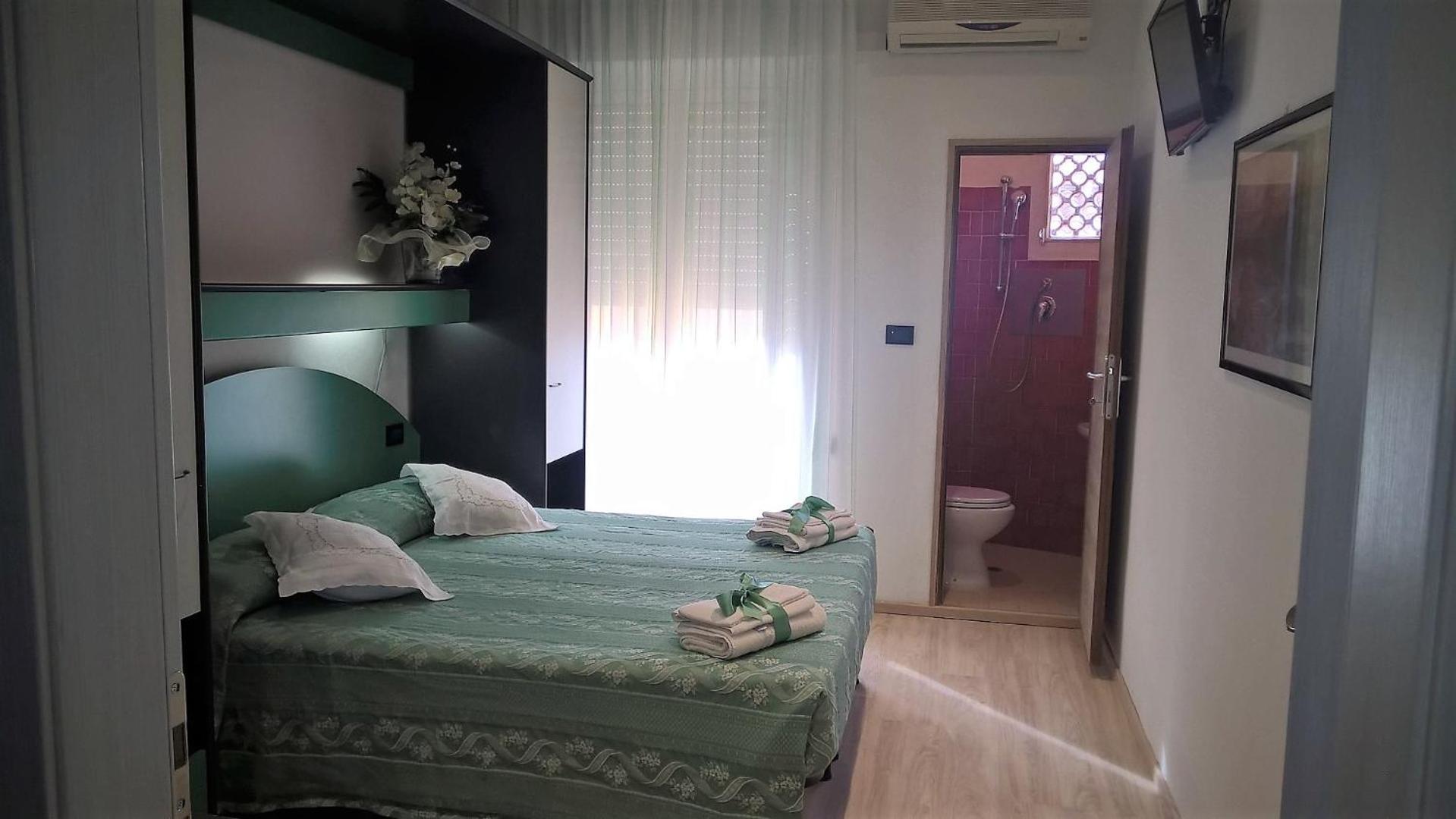 Hotel Tre Stelle Римини Экстерьер фото
